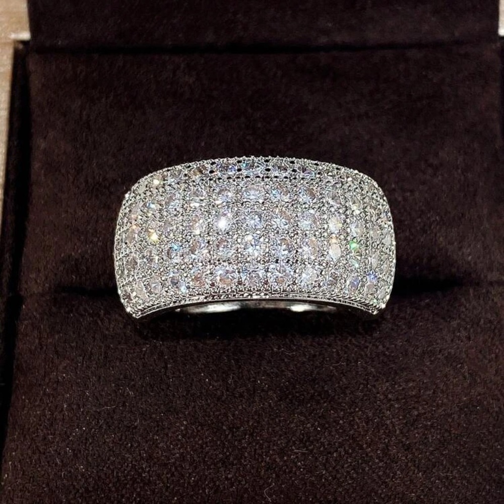 BRIDAL WEDDING ENGAGEMENT RING - Picture 2 of 6